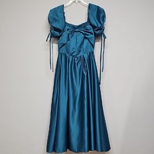 Elegant Teal Puff Sleeve Dress Lace Up Ball Gown New Without Tag Size Medium